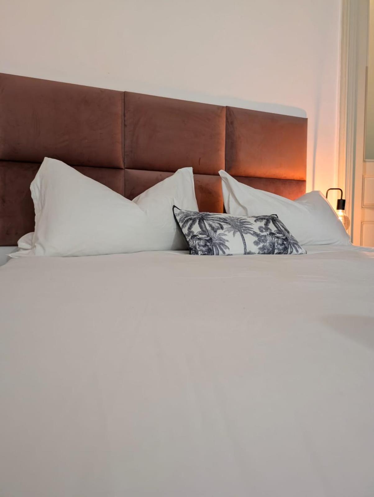 Art Palace Apartment City Center คาตาเนีย ภายนอก รูปภาพ