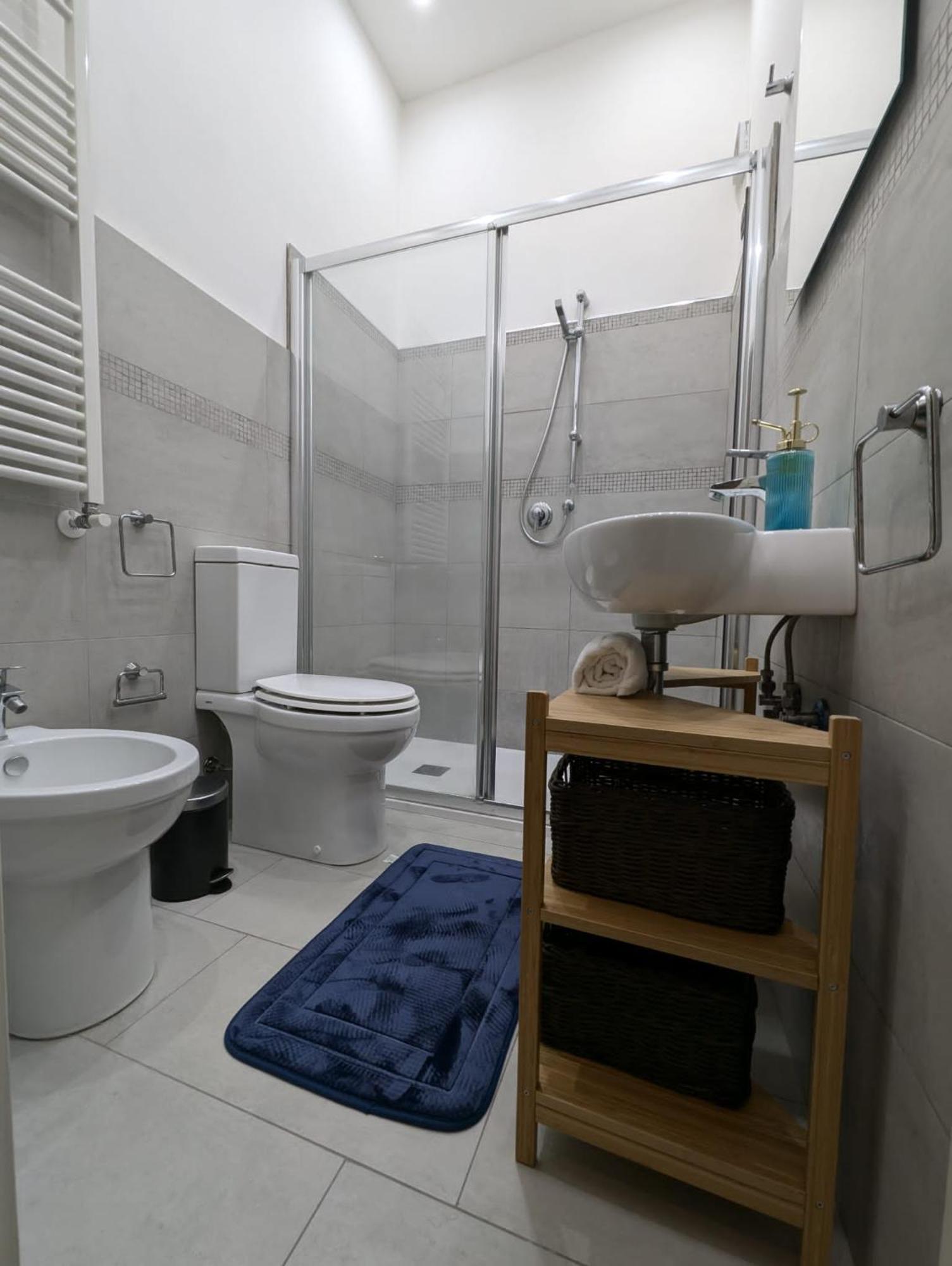 Art Palace Apartment City Center คาตาเนีย ภายนอก รูปภาพ